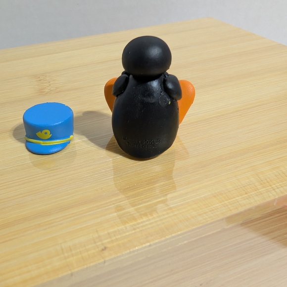 Upset Pingu With Hat Penguin Toy Figure - Picture 7 of 8